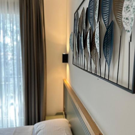 Esmahan Forest And Pool By Zehra Suites マルマリス エクステリア 写真